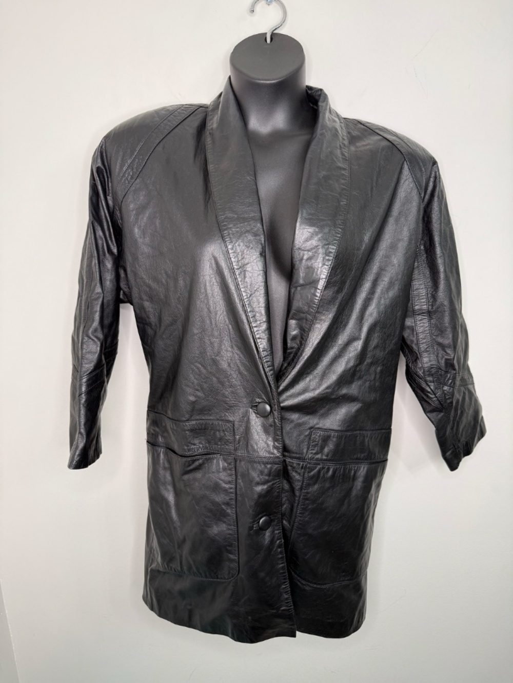 JARROD’S LEATHER COAT SIZE S